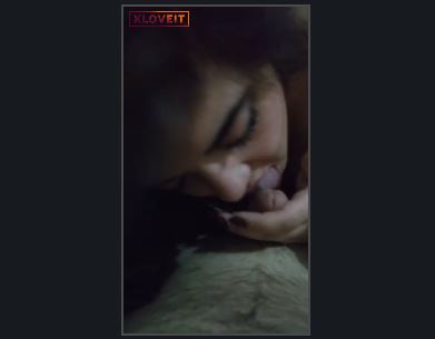 Liseli sevgilisine 10 dakika sakso çektiriyor